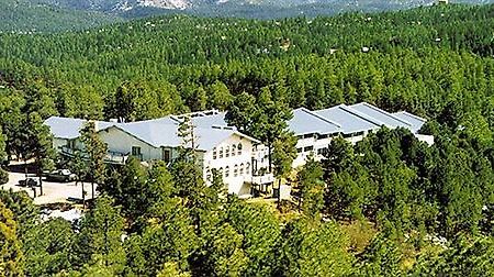 Swiss Chalet Inn Ruidoso Bagian luar foto