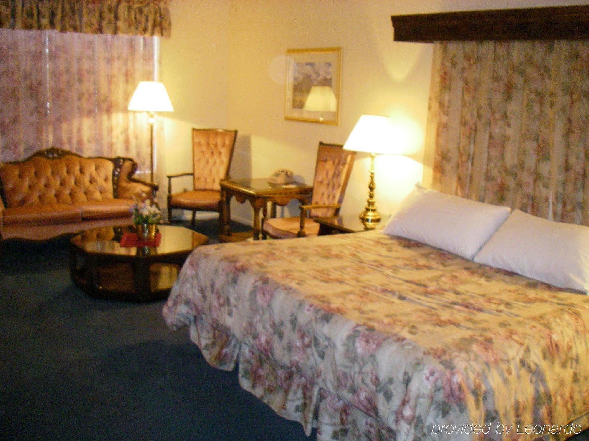 Swiss Chalet Inn Ruidoso Ruang foto